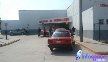 Central De Autobuses Cadereyta - Centro
