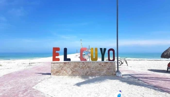 Playa El Cuyo - México