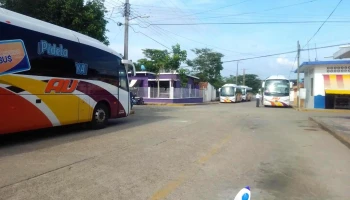 Terminal Ado Villa Azueta - Entre Hidalgo Y Alvaró Obregón