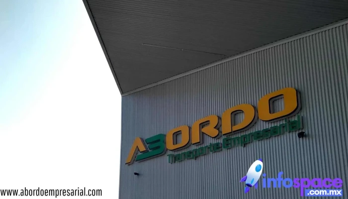 Abordo Transporte Empresarial - 76090 Santiago De Querétaro