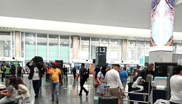 Aeromexico -  Donde - Venustiano Carranza, Ciudad de México
