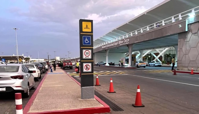 Aeropuerto Internacional Angel Albino Corzo Horario - Francisco Sarabia