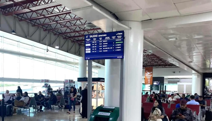 Aeropuerto Internacional De Culiacan Numero - Sinaloa