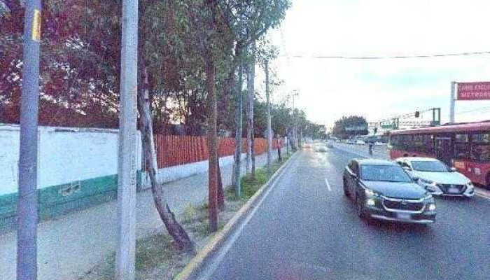 Aeropuerto Terminal 2 Eje 1 Norte Fuerza Aerea Mexicana Donde - Ciudad de México