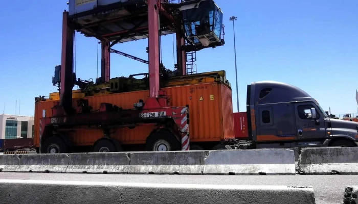 Apm Terminals - Cdad. Lázaro Cárdenas