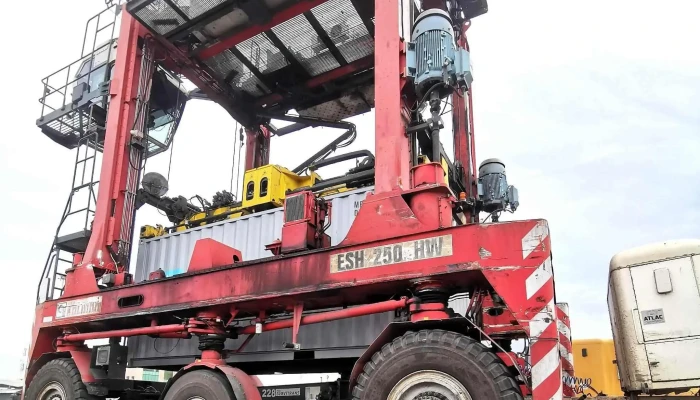 Apm Terminals -  Cerca De Mi - Cdad. Lázaro Cárdenas