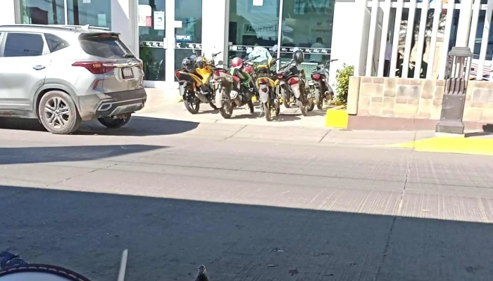 Auto trasportes Unidos de Sinaloa - Mazatlán