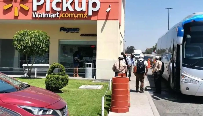 Autobuses Coordinados 30 -  30 Barcelona Bus Turistic - Ecatepec de Morelos