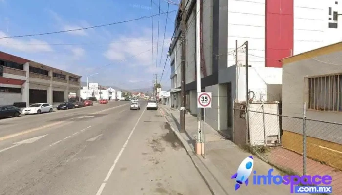Autobuses Coordinados de Nayarit (Sucursal Ensenada) - Zona Centro