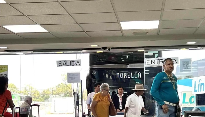 Autobuses Etn Turistar En Terminal Observatorio Cdmx Donde - Álvaro Obregón, Ciudad de México