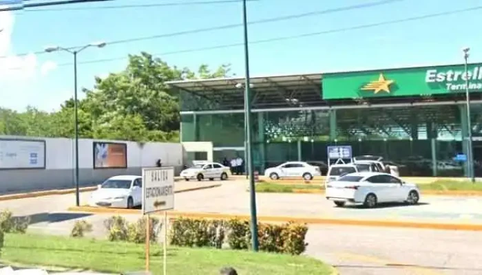 Autobuses Futura: Estrella Blanca - Acapulco - Aeropuerto Acapulco 34
