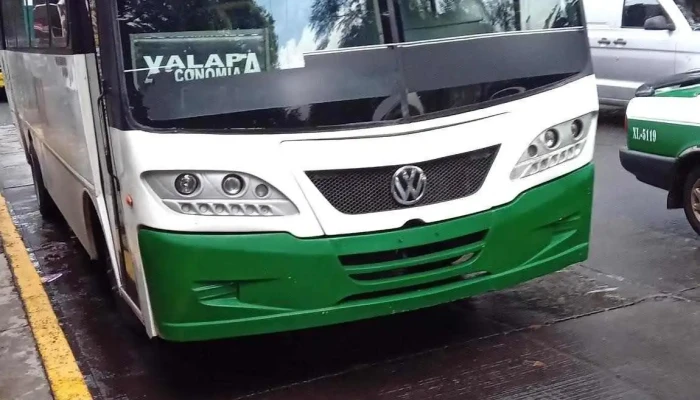 Autobuses La Azteca - Centro