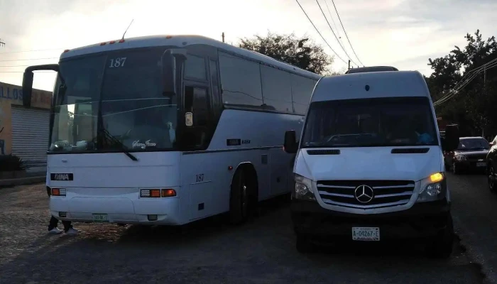 Autobuses Teotihuacan -  Automovil - Gustavo A. Madero, Ciudad de México