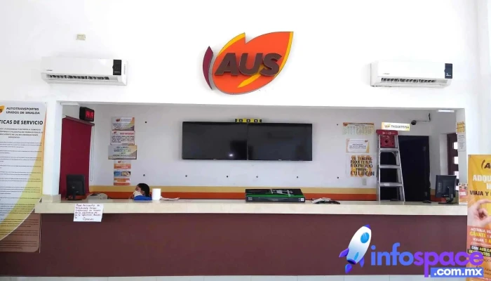 Autotransportes Unidos De Sinaloa -  Interior - La Cruz