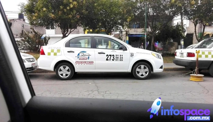 Base De Taxis Crucero Aeropuerto -  Ubicacion - Toluca de Lerdo