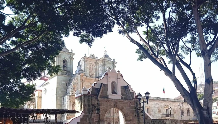 Basilica De Nuestra Senora De La Soledad Comentarios - Oaxaca de Juárez