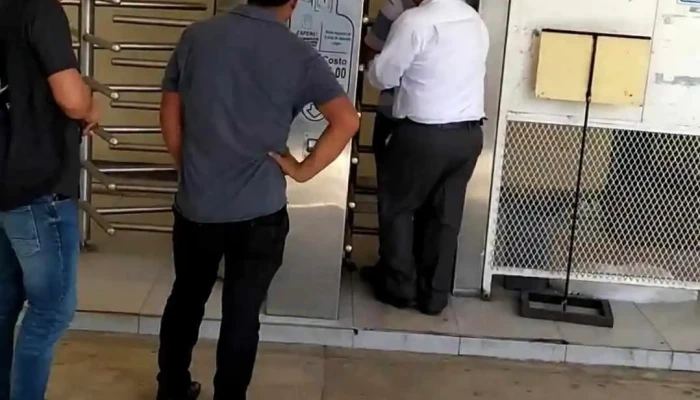 Central De Transportes Mercado De Los Ancianos -  Videos - Tuxtla Gutiérrez