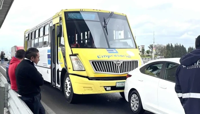 Centro De Operaciones Transportes Empresarial Escolar Y Turismo De Mexico Sa De Cv Barcelona Bus Turistic - San Jerónimo Chicahualco