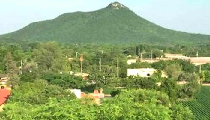 Cerro De Los Difuntos -  Descuentos - Cerro Agudo