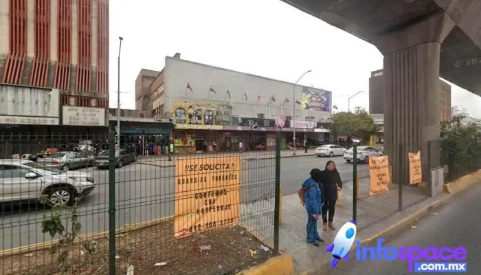 Cristóbal Colon (Central de Autobuses Monterrey) - Monterrey