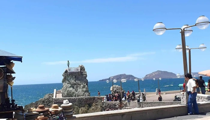 El Clavadista - Mazatlán