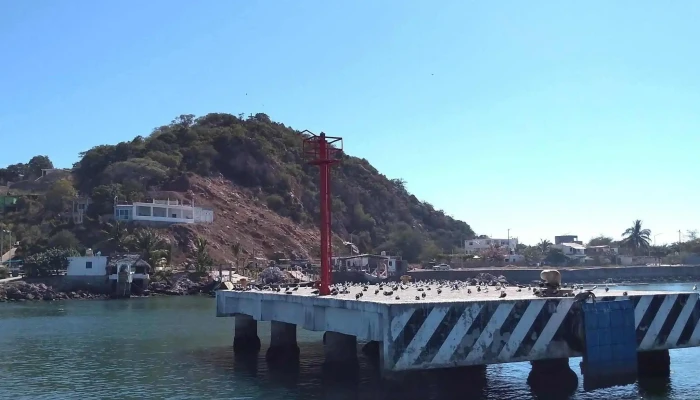 Embarcadero Playa Sursouth Beach Jetty Ferry Transportation To Stone Island Comentarios - Mazatlán