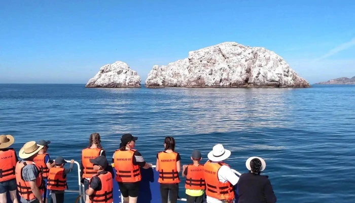 Embarcadero Playa Sursouth Beach Jetty Ferry Transportation To Stone Island Videos - Mazatlán