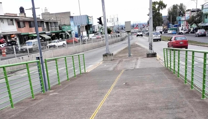 Estacion de Mexibus "esmeralda" - Ecatepec De Morelos