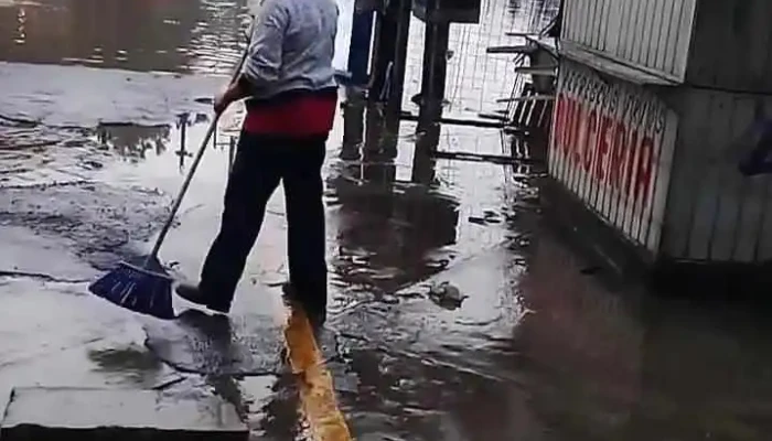 Estrella Roja Terminal Oasis -  Videos - Iztapalapa, Ciudad de México