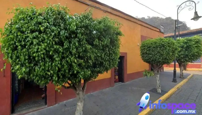 Farmacia Divino Salvador - Malinalco