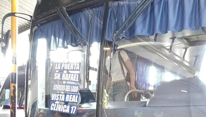 Flecha Azul Central De Autobuses Transportes Queretanos Flecha Azul Abierto Ahora - Santiago de Querétaro