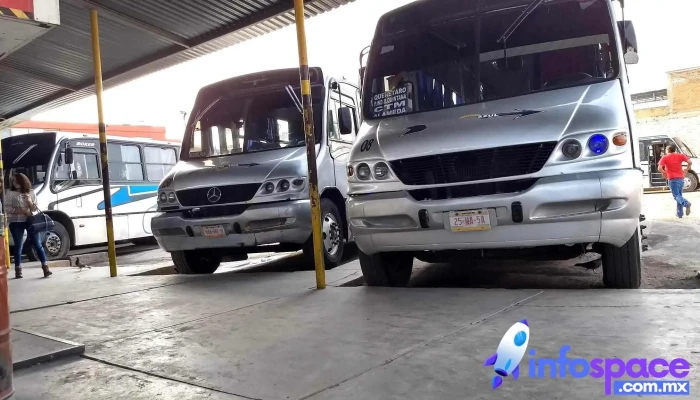 Flecha Azul Central De Autobuses Transportes Queretanos Flecha Azul Automovil - Santiago de Querétaro