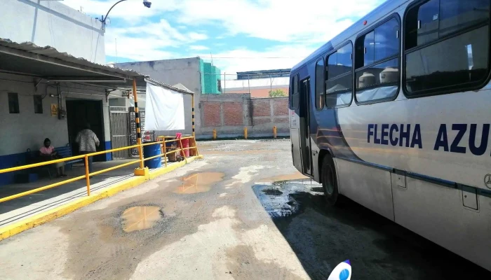 Flecha Azul Central De Autobuses Transportes Queretanos Flecha Azul Barcelona Bus Turistic - Santiago de Querétaro