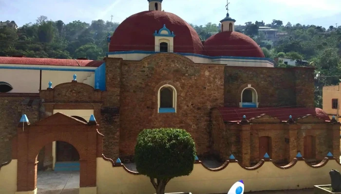 Iglesia De San Melchor -  Iglesia - San Melchor Betaza