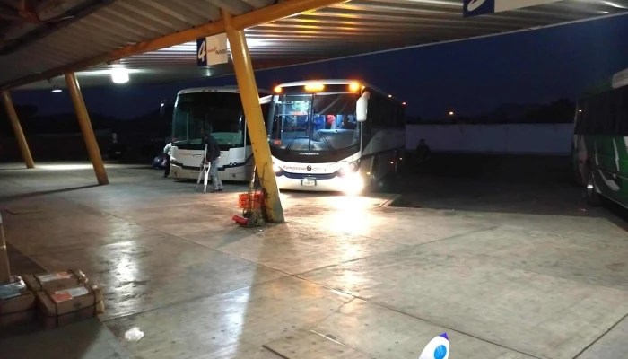 La Linea Tacambaro Automovil - Tacámbaro de Codallos