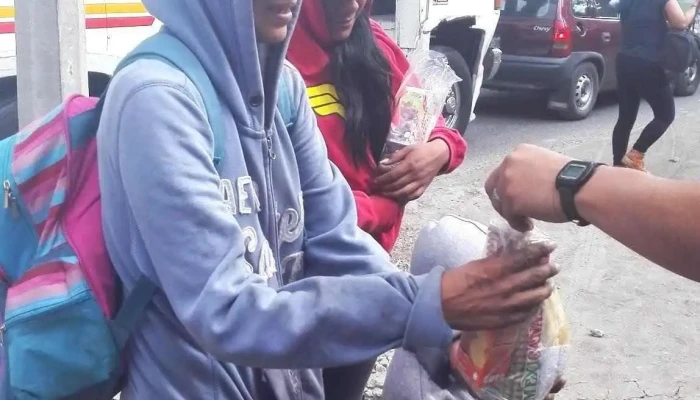 Lecheria Estacio De Bus -  Autobus - Cuautitlán Izcalli