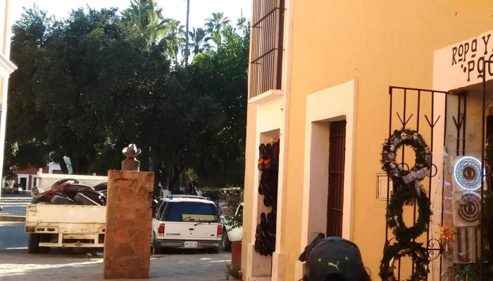 Mercado Municipal -  Ubicacion - Cosalá