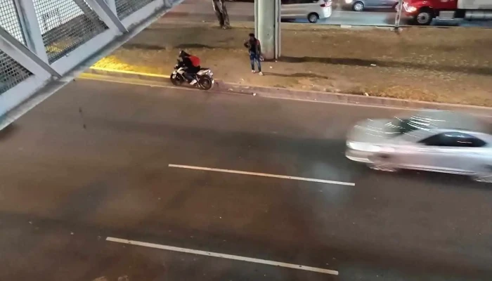 Metro Acatitla -  Automovil - Iztapalapa, Ciudad de México