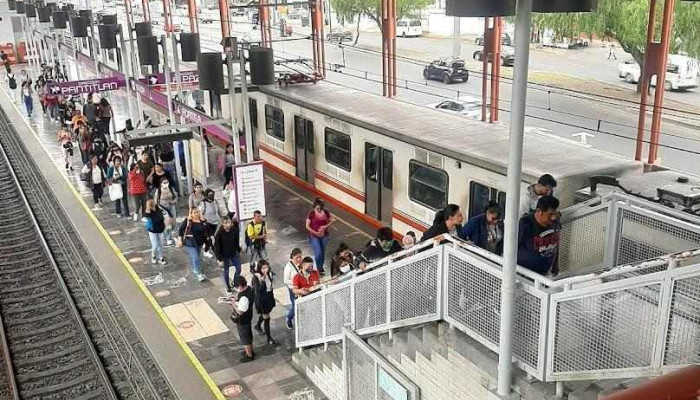 Metro Acatitla - Iztapalapa, Ciudad De México