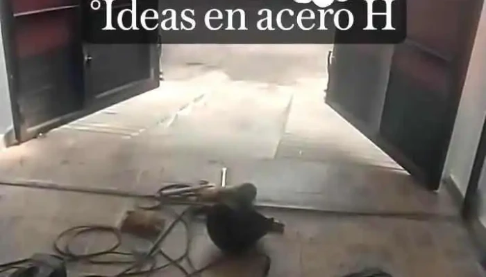 Metro Acatitla -  Videos - Iztapalapa, Ciudad de México