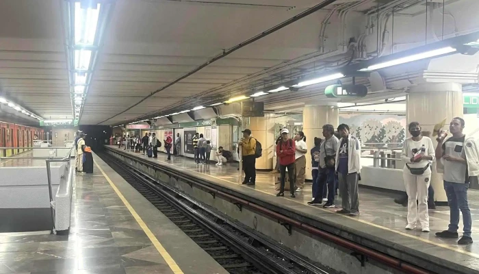 Metro Chabacano Linea 8 Numero - Cuauhtémoc, Ciudad de México