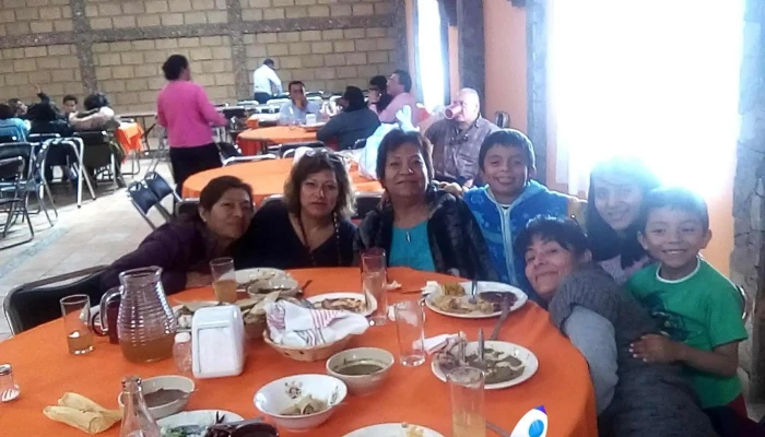 Mole San Pablo Atotonilco -  Ambiente - Nezahualcóyotl