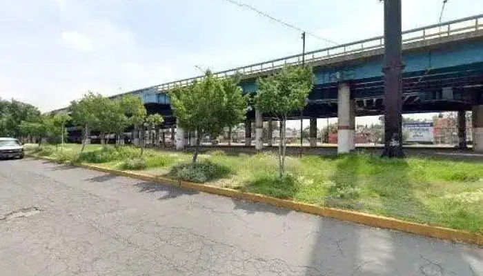 Nezahualcoyotl Av Central Carlos Hank Gonzalez Como Llegar - Cdad. Nezahualcóyotl