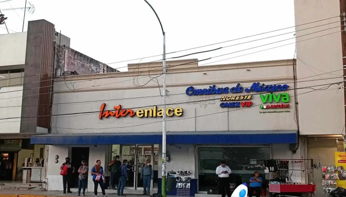 Omnibus de México bus station - Gloria Mendiola