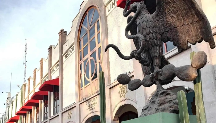 Palacio Municipal De Chiautla -  Descuentos - Chiautla