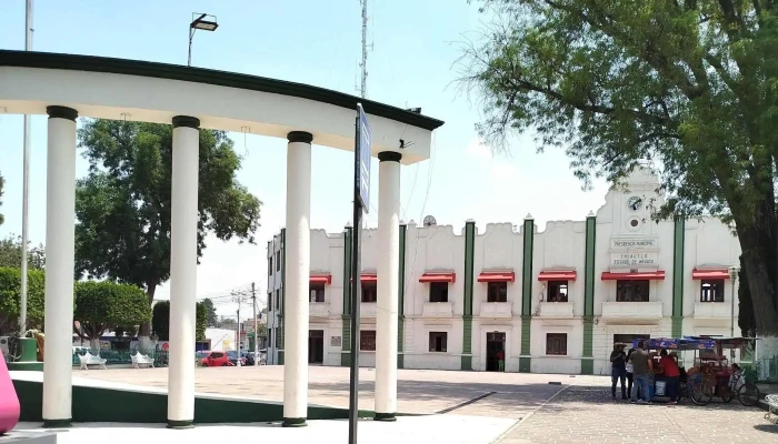 Palacio Municipal De Chiautla -  Zona - Chiautla