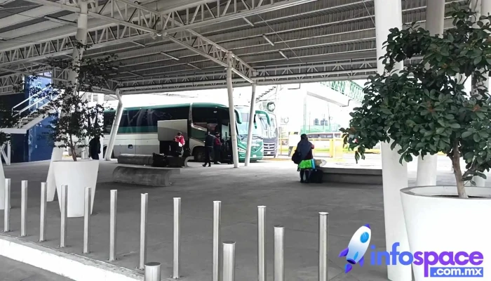 Parada Autobuses Flecha Roja Toluca -  Observatorio Videos - Toluca de Lerdo