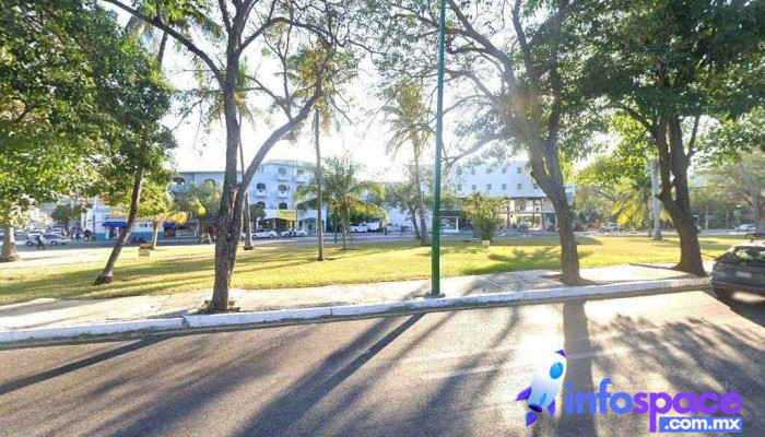 Parada de taxis y autobuses Pochutla y Santa María Huatulco - Crucecita