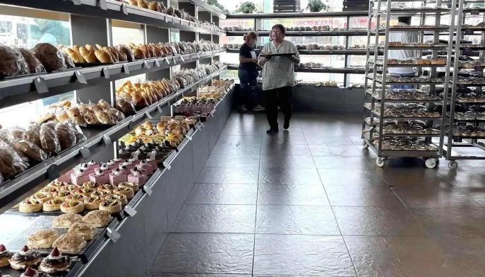 Pastelerias Esperanza Ambiente - Ojo de Agua