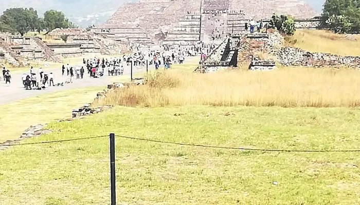 Piramides De Teotihuacan Calzada De Los Muertos - San Martín de las Pirámides